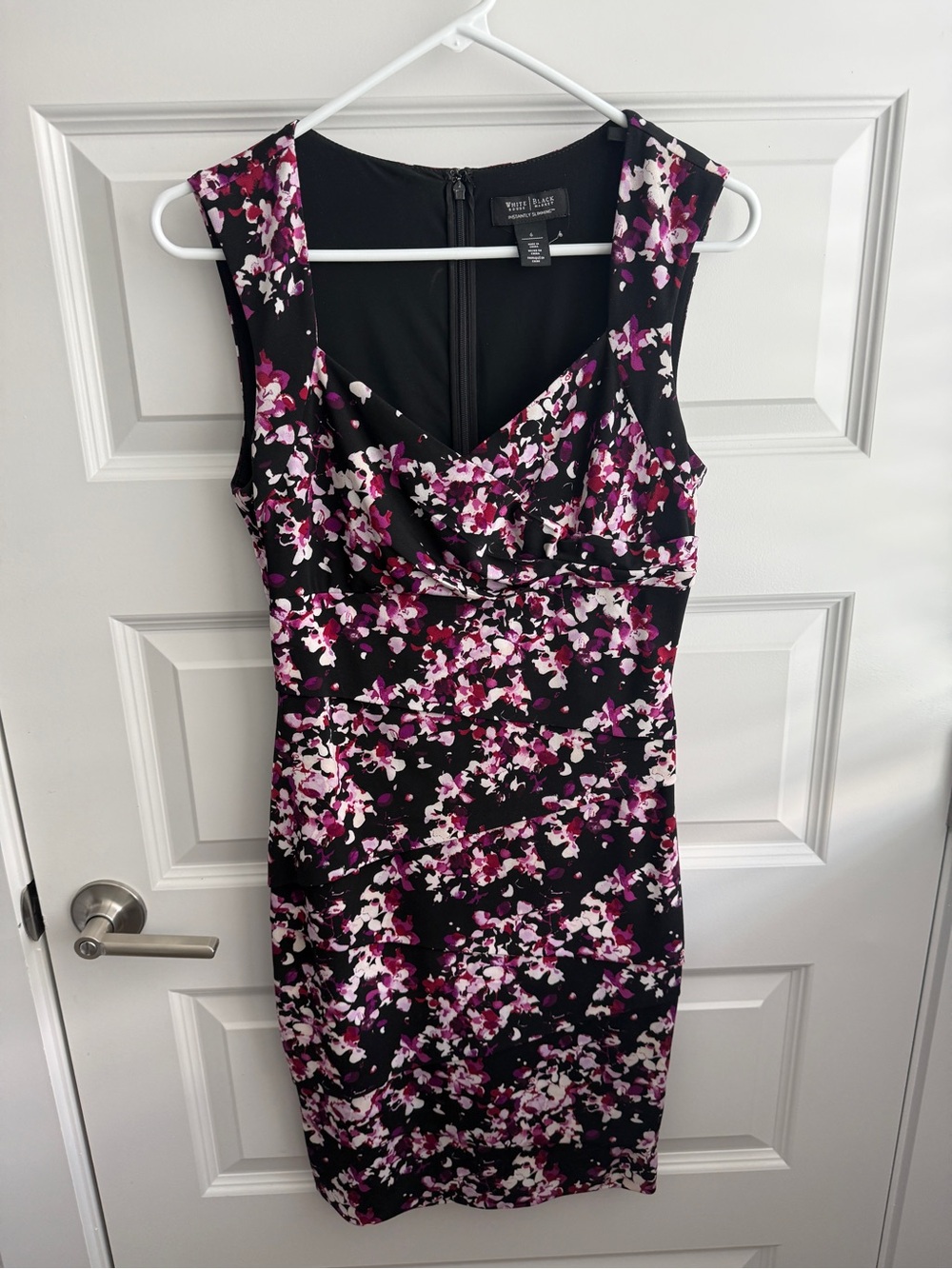 White House Black Market Floral Sheath Dress – Size 6 – Pink & Black Sleeveless
